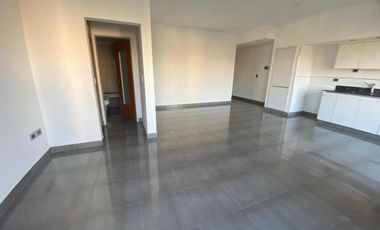 Departamento monoambiente en alquiler en Florencio Varela