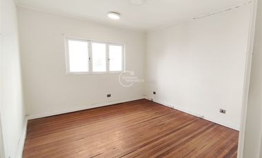 Casa en Arriendo en 4 Norte / Barrio Ponientes / Viña del Mar