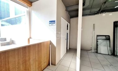Local Comercial en Arriendo en Metro Manuel Montt / Barros Borgoño