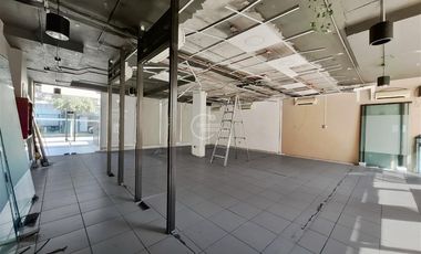 Local Comercial en Arriendo en Metro Manuel Montt / Barros Borgoño
