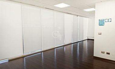 Oficina en Arriendo en Metro Manuel Montt / Barros Borgoño