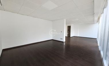 Oficina en Arriendo en Metro Manuel Montt / Barros Borgoño