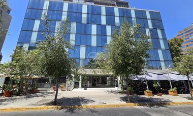 Oficina en Arriendo en Metro Manuel Montt / Barros Borgoño