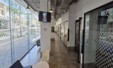 Local Comercial en Arriendo en Av. La Dehesa c/ Los Cactus