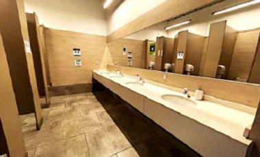 Local Comercial en Arriendo en Av. La Dehesa c/ Los Cactus