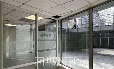 Local Comercial en Arriendo en Apoquindo / Vecinal / Augusto Leguia Sur