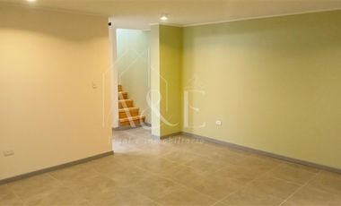 Casa en Arriendo en Pasaje doce 683