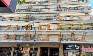 Alquiler departamento 3 ambientes  con balcón Olivos