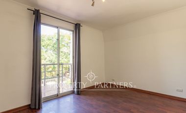 Amplia casa Remodelada, cercana a El Libano, Macul.