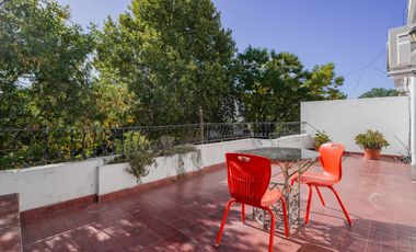 ¡Como una casa! PH 4 ambientes: Gran Terraza, Quincho, Parrilla, patio y balcón terraza, lavadero!!