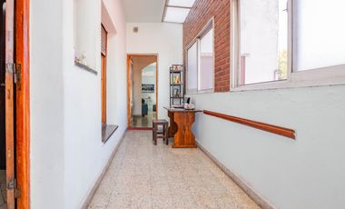 ¡Como una casa! PH 4 ambientes: Gran Terraza, Quincho, Parrilla, patio y balcón terraza, lavadero!!