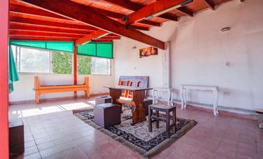 ¡Como una casa! PH 4 ambientes: Gran Terraza, Quincho, Parrilla, patio y balcón terraza, lavadero!!
