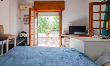 ¡Como una casa! PH 4 ambientes: Gran Terraza, Quincho, Parrilla, patio y balcón terraza, lavadero!!