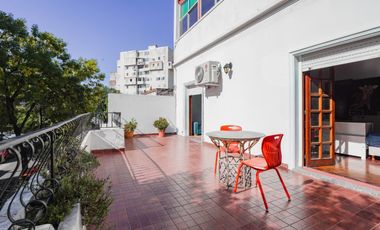 ¡Como una casa! PH 4 ambientes: Gran Terraza, Quincho, Parrilla, patio y balcón terraza, lavadero!!