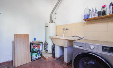 ¡Como una casa! PH 4 ambientes: Gran Terraza, Quincho, Parrilla, patio y balcón terraza, lavadero!!