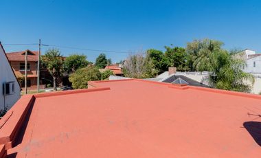 Venta casa 4 ambientes en Villa Adelina