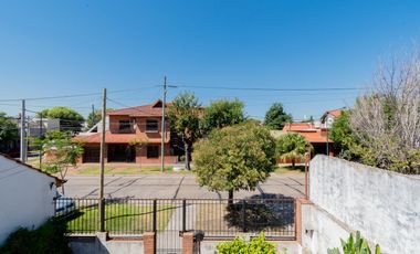 Venta casa 4 ambientes en Villa Adelina
