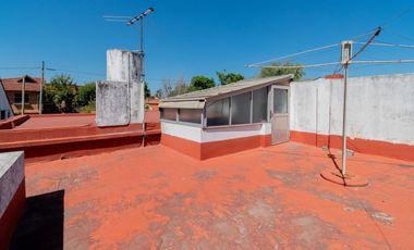 Venta casa 4 ambientes en Villa Adelina