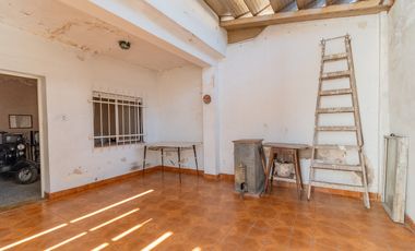 Venta casa 4 ambientes en Villa Adelina