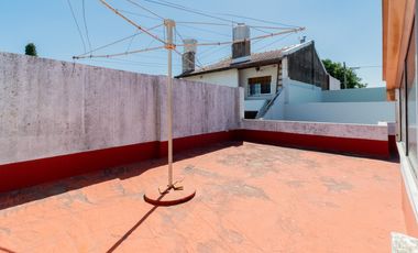 Venta casa 4 ambientes en Villa Adelina