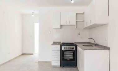 VENTA DPTO 2 AMBIENTES CON BALCON, SAENZ PEÑA.