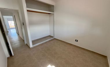 ALQUILER GALPON INDUSTRIAL + PH EN MUNRO RECICLADO