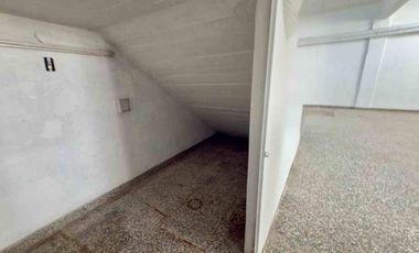 ALQUILER GALPON INDUSTRIAL + PH EN MUNRO RECICLADO