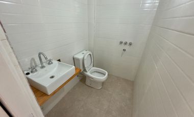 ALQUILER GALPON INDUSTRIAL + PH EN MUNRO RECICLADO