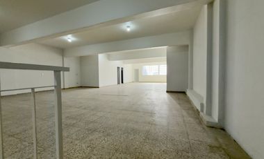 ALQUILER GALPON INDUSTRIAL + PH EN MUNRO RECICLADO