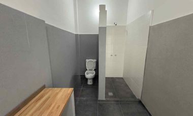 ALQUILER GALPON INDUSTRIAL + PH EN MUNRO RECICLADO