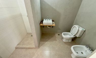 ALQUILER GALPON INDUSTRIAL + PH EN MUNRO RECICLADO