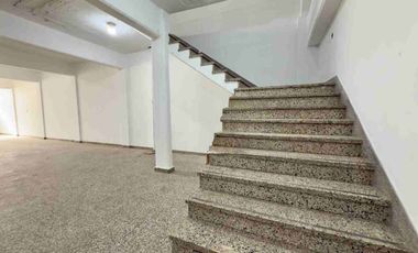 ALQUILER GALPON INDUSTRIAL + PH EN MUNRO RECICLADO