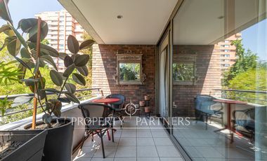 Amplio departamento con vista al Manquehue en calle tranquila de Jardín del Este