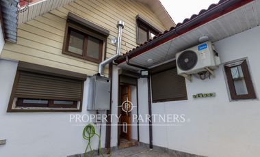 Amplia Casa con uso de suelo MIXTO en Exequiel Fernandez, Macul