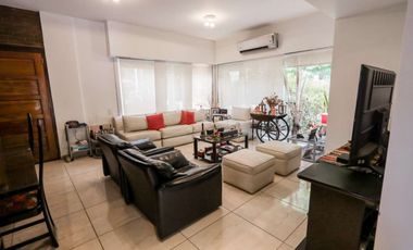 VENTA CASA 2 PLANTAS 7 AMBIENTES EL VENADO CANNING