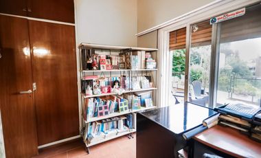 VENTA CASA 2 PLANTAS 7 AMBIENTES EL VENADO CANNING