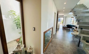 VENTA CASA 6 AMB MUELLE  AL LAGO BARRIO VIRAZON NORDELTA