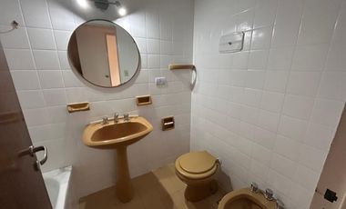 ALQUILER DPTO 3 AMBIENTE EN  SAN ISIDRO C/ COCH