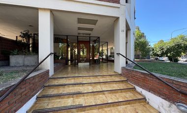 ALQUILER DPTO 3 AMBIENTE EN  SAN ISIDRO C/ COCH