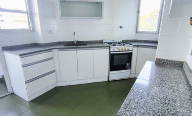 ALQUILER DPTO 3 AMBIENTE EN  SAN ISIDRO C/ COCH