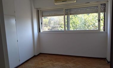 ALQUILER DPTO 3 AMBIENTE EN  SAN ISIDRO C/ COCH