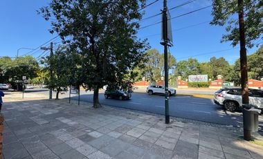 ALQUILER DPTO 3 AMBIENTE EN  SAN ISIDRO C/ COCH