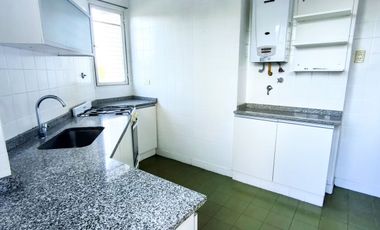 ALQUILER DPTO 3 AMBIENTE EN  SAN ISIDRO C/ COCH