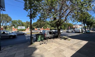 ALQUILER DPTO 3 AMBIENTE EN  SAN ISIDRO C/ COCH