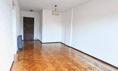 ALQUILER DPTO 3 AMBIENTE EN  SAN ISIDRO C/ COCH