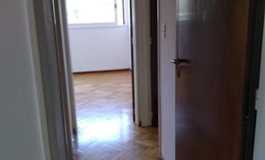 ALQUILER DPTO 3 AMBIENTE EN  SAN ISIDRO C/ COCH