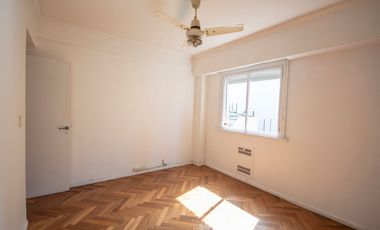 VENTA departamento 4 amb + dependencia en Belgrano