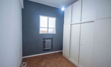 VENTA departamento 4 amb + dependencia en Belgrano