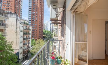 VENTA departamento 4 amb + dependencia en Belgrano
