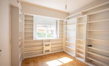 VENTA departamento 4 amb + dependencia en Belgrano